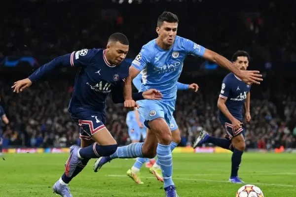 Rodrigo Hernández, Gabriel Jesus, Karim Adeyemi et Anthony Gordon, les quatre renforts du Barça ayant déjà battu le PSG.