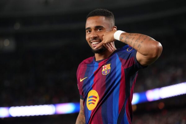 Gabriel Jesus, attaquant du Barça, évoque ses premiers pas au club.