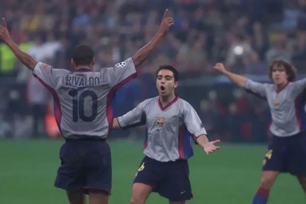 Rivaldo sous le maillot du Barça lors du match face au Milan à San Siro.