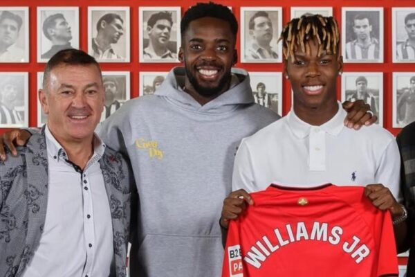 Nico Williams sous le maillot de l'Athletic Club.