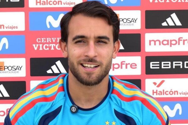Eric García, défenseur du FC Barcelone, sur le terrain.