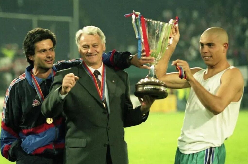 Ronaldo sous le maillot du Barça lors de la finale contre le Paris Saint-Germain à Rotterdam en 1997.