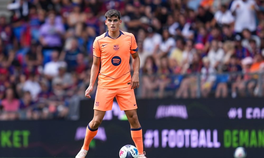 Gerard Martín sur le terrain avec le Barça.