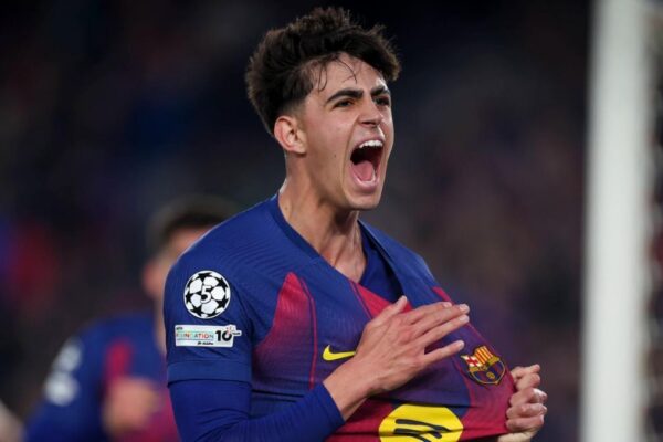 Marc Bernal et Dani Olmo, annoncés titulaires avec le Barça contre le Paris Saint-Germain.