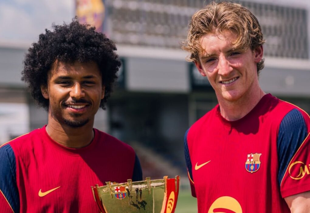 Anthony Gordon et Karim Adeyemi, les deux ailiers du Barça en concurrence sur le côté gauche.