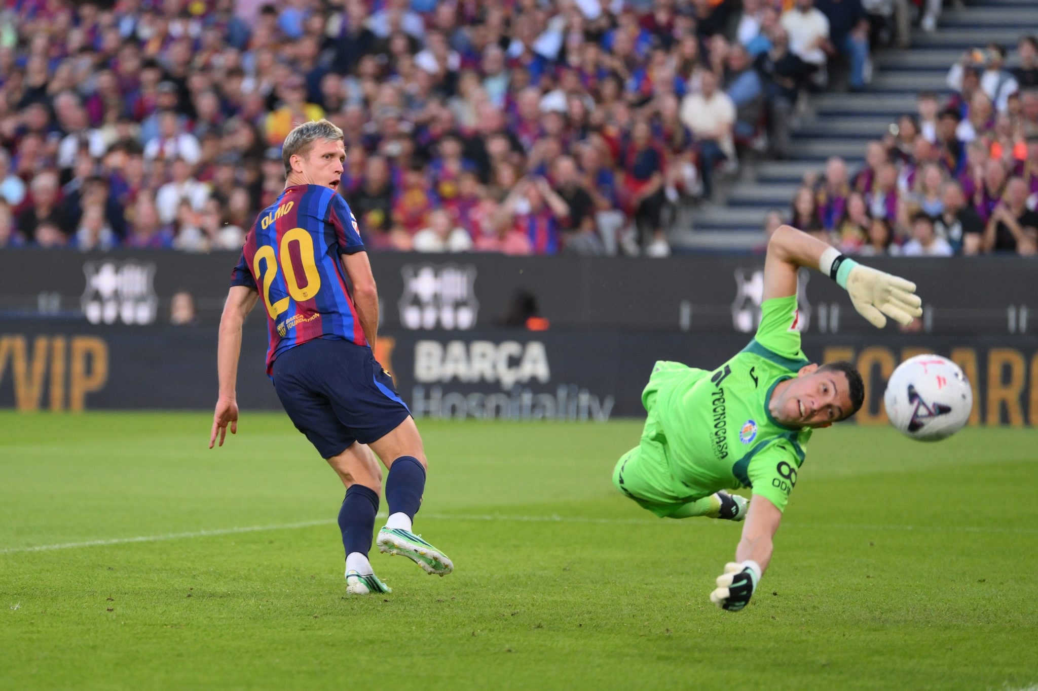 Dani Olmo, joueur du Barça