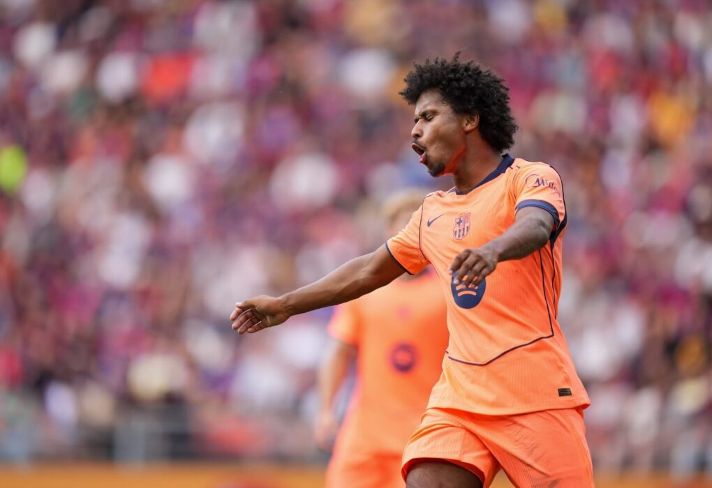Karim Adeyemi sous le maillot du Barça, candidat à une place de titulaire face à Getafe.