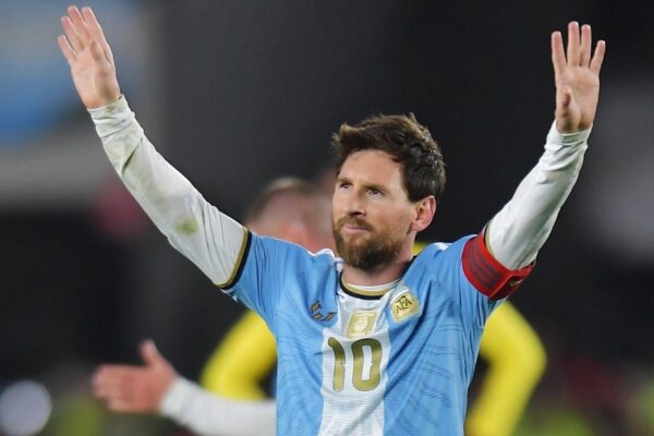 Lionel Messi sous le maillot de l'Argentine lors de son match d'adieu face au Bénin.