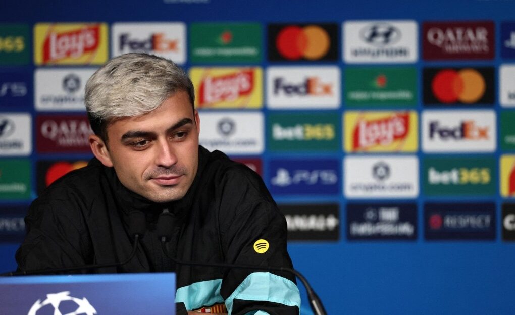 Pedri s’exprime devant la presse avant le match entre le Barça et le PSG.
