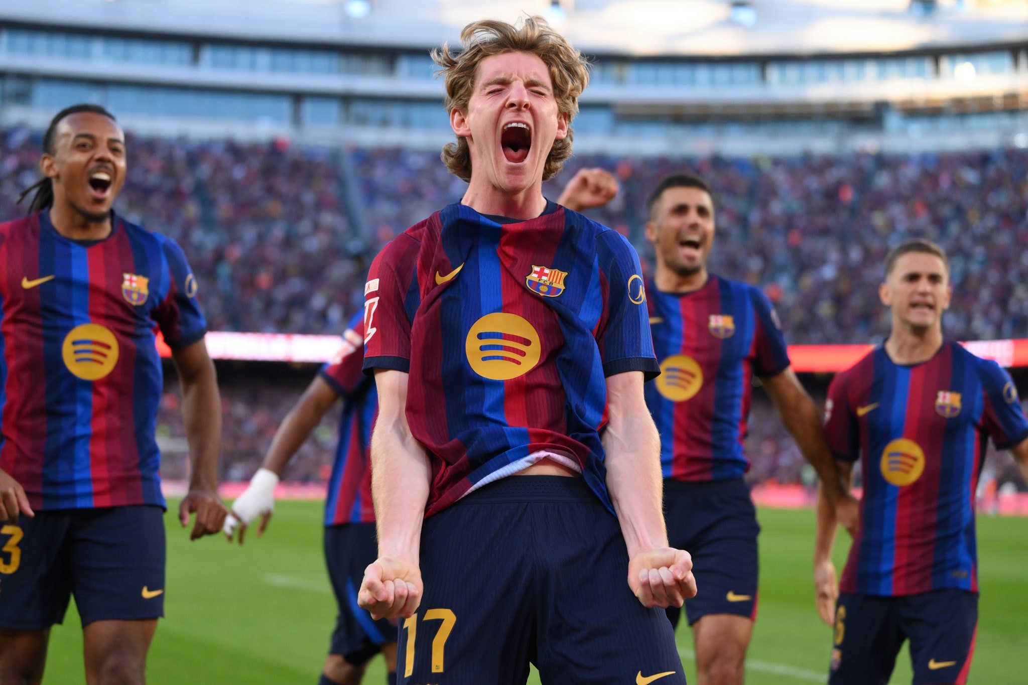 Anthony Gordon, joueur du FC Barcelone
