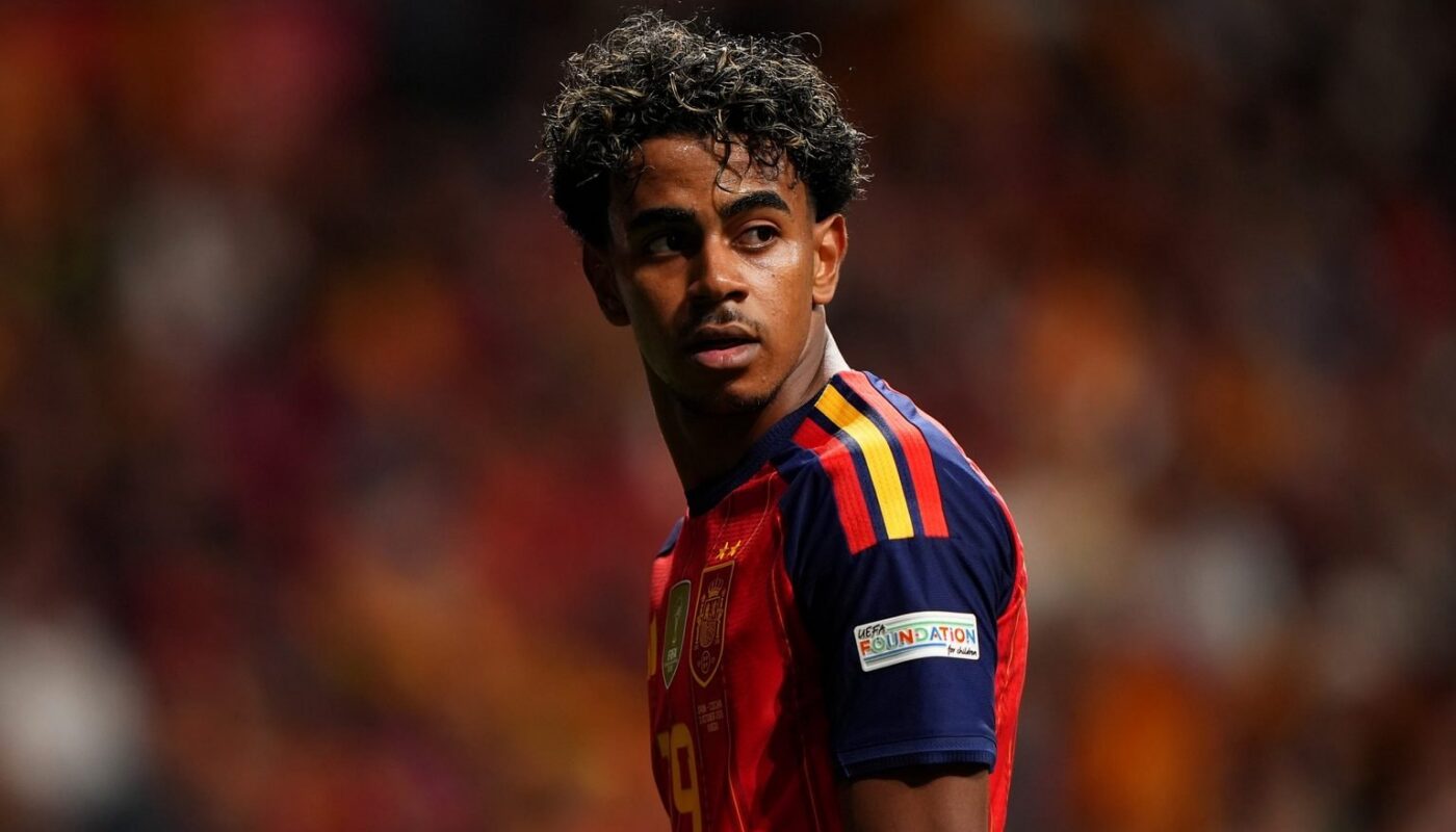Lamine Yamal, attaquant du Barça, partage la première place du classement des valeurs de Transfermarkt avec Erling Haaland.