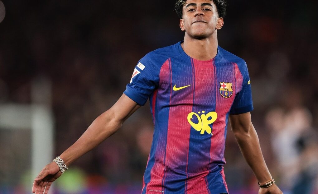 Un maillot du Barça associé à Tyler, The Creator avant le Clásico face au Real Madrid.