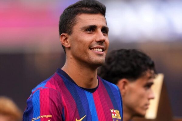 Rodri, dont la préférence pour le Barça face au Real Madrid est évoquée par Sport.