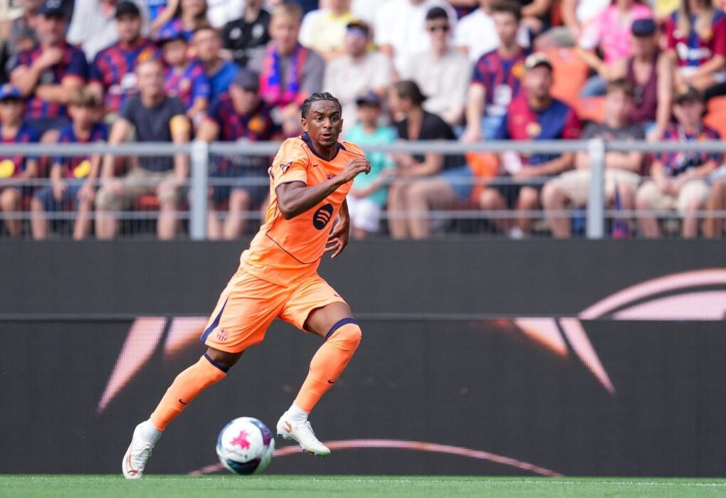 Alejandro Balde sous les couleurs du Barça.