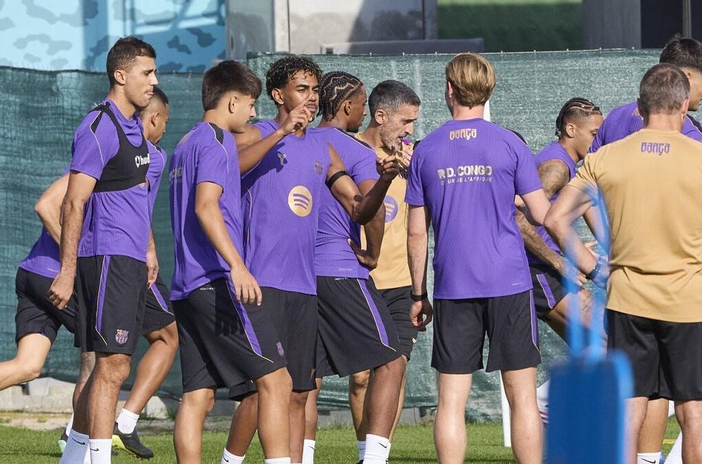 Raphinha, de retour dans le groupe du Barça pour le déplacement face au PSG.