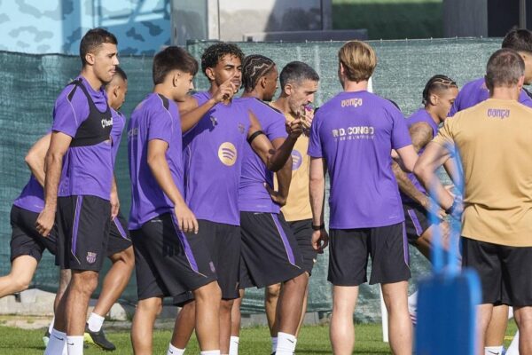Raphinha, de retour dans le groupe du Barça pour le déplacement face au PSG.