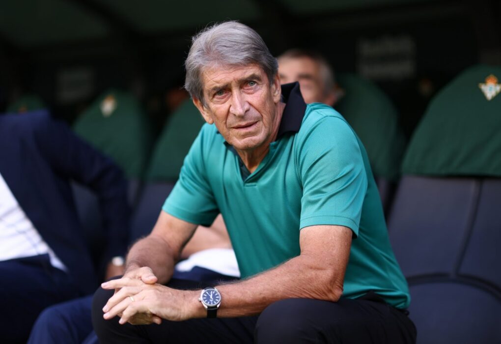 Manuel Pellegrini avant le match entre le Real Betis et le Barça.
