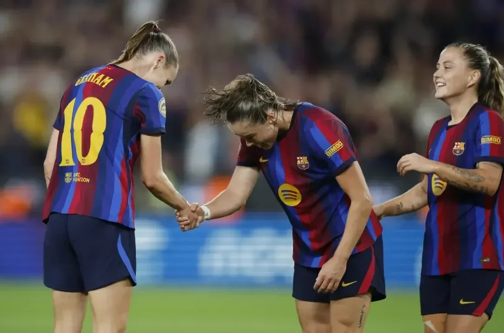 Caroline Graham et Ewa Pajor avec le Barça Femení en Ligue des Champions.