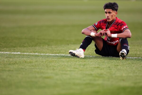 JJ Gabriel, jeune joueur de Manchester United suivi par plusieurs clubs européens.